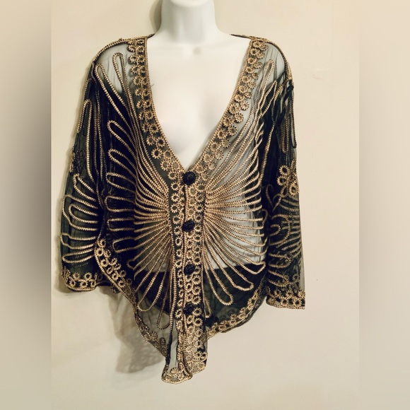 Gorgeous Vintage Black & Gold Embroidered Sheer Retro Poncho OS - Picture 8 of 11